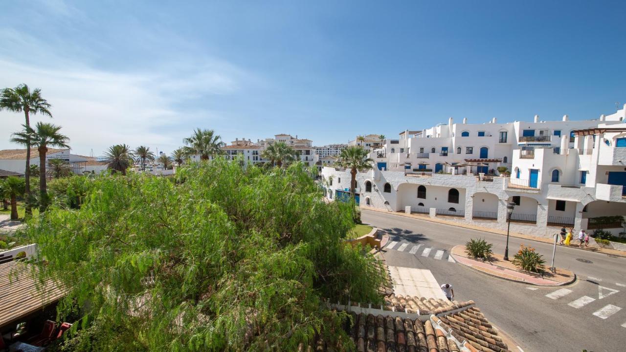 Lovely 2-Bed Apartment In Marina De La Duquesa Castillo de Sabinillas Eksteriør billede