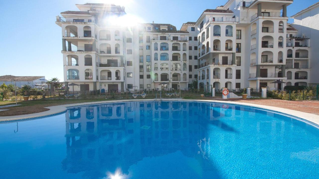 Lovely 2-Bed Apartment In Marina De La Duquesa Castillo de Sabinillas Eksteriør billede
