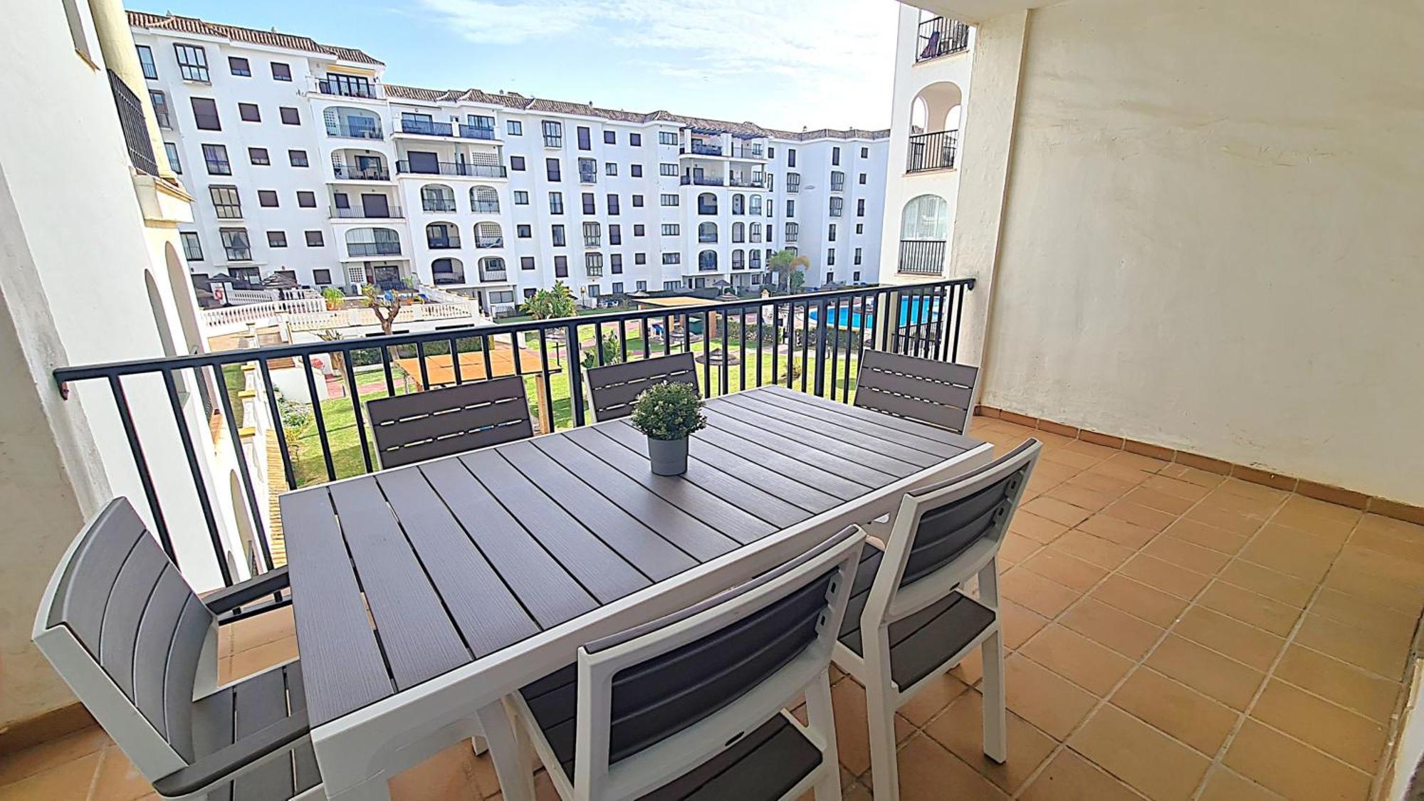 Lovely 2-Bed Apartment In Marina De La Duquesa Castillo de Sabinillas Eksteriør billede
